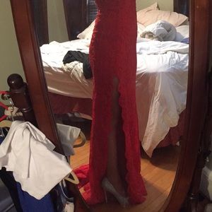 Red Lace One Shoulder Prom dress💃🏻❤️